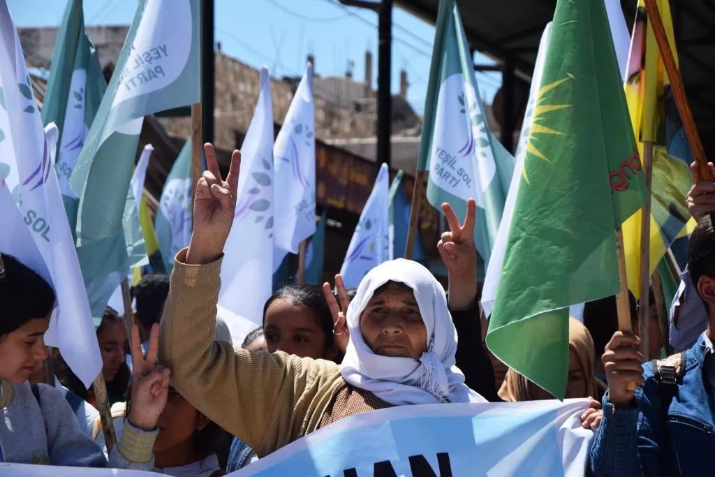 Ji Kobanê peyama piştgiriyê bo Partiya Çepên Kesk