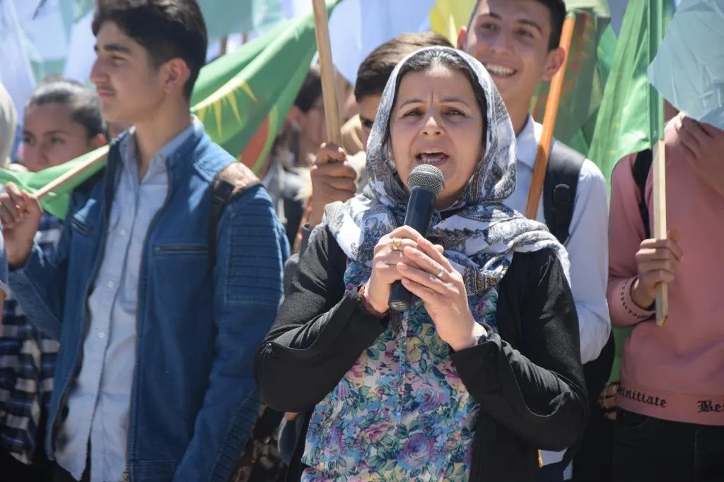 Ji Kobanê peyama piştgiriyê bo Partiya Çepên Kesk