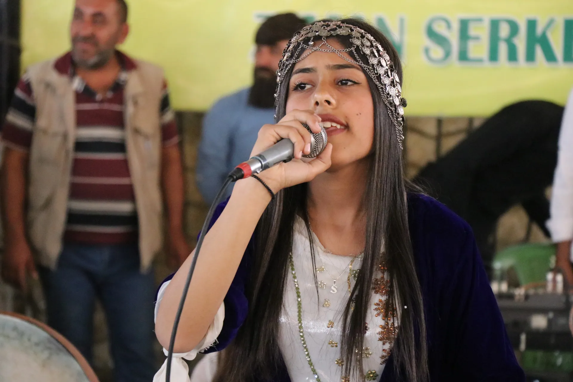 Herêma Cizîrê Cejna Zimanê Kurdî pîroz kir