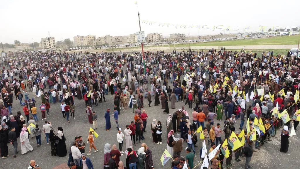 ​​​​​​​Li Reqayê banga pêkanîna azadiya fîzîkî ya Rêber Abdullah Ocalan hat kirin