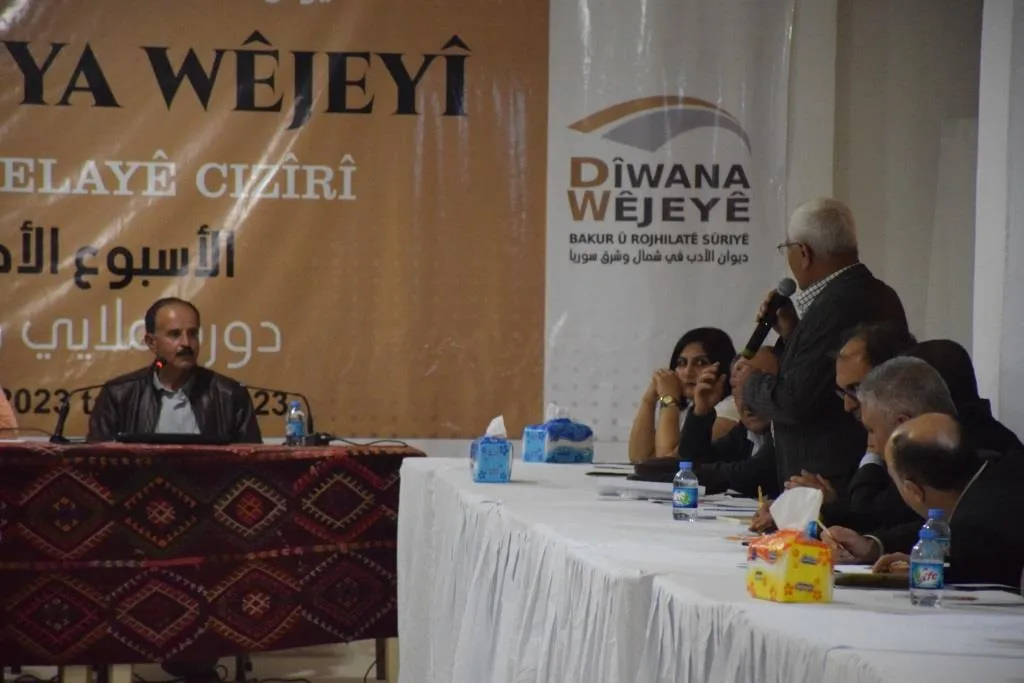 Hefteya Wêjeyî ya Kobanê romana Kurdî gotûbêj kir