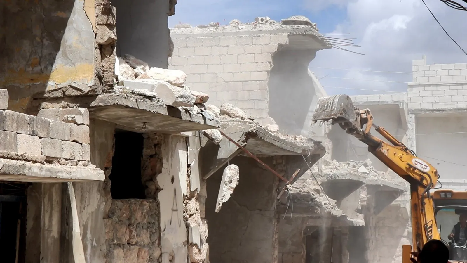 ​​​​​​​Şaredariya Gel a Şêxmeqsûd û Eşrefiyê mazota depokirî xerc dike