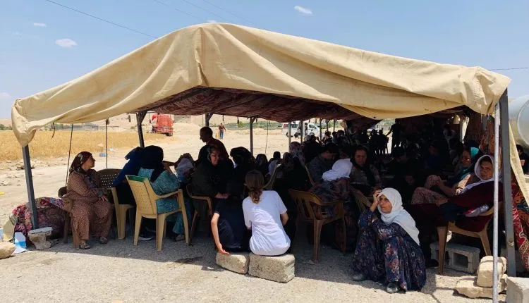 Xelkê Mexmûrê 16 roj in li ber xwe dide