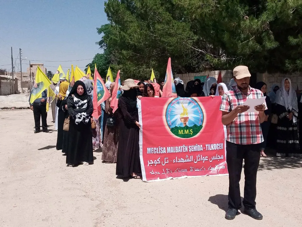 ​​​​​​​Meclisên Malbatên Şehîdan ′cezayên dîsplînê′ şermezar kirin