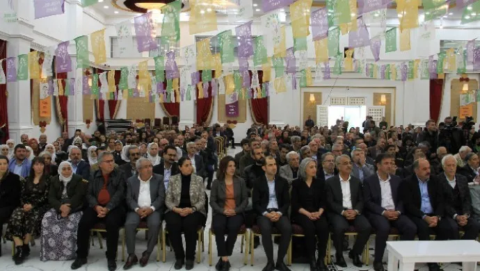 Banga Tifaqa Kurd a Azadî û Demokrasiyê: Piştgiriya Rojava bikin