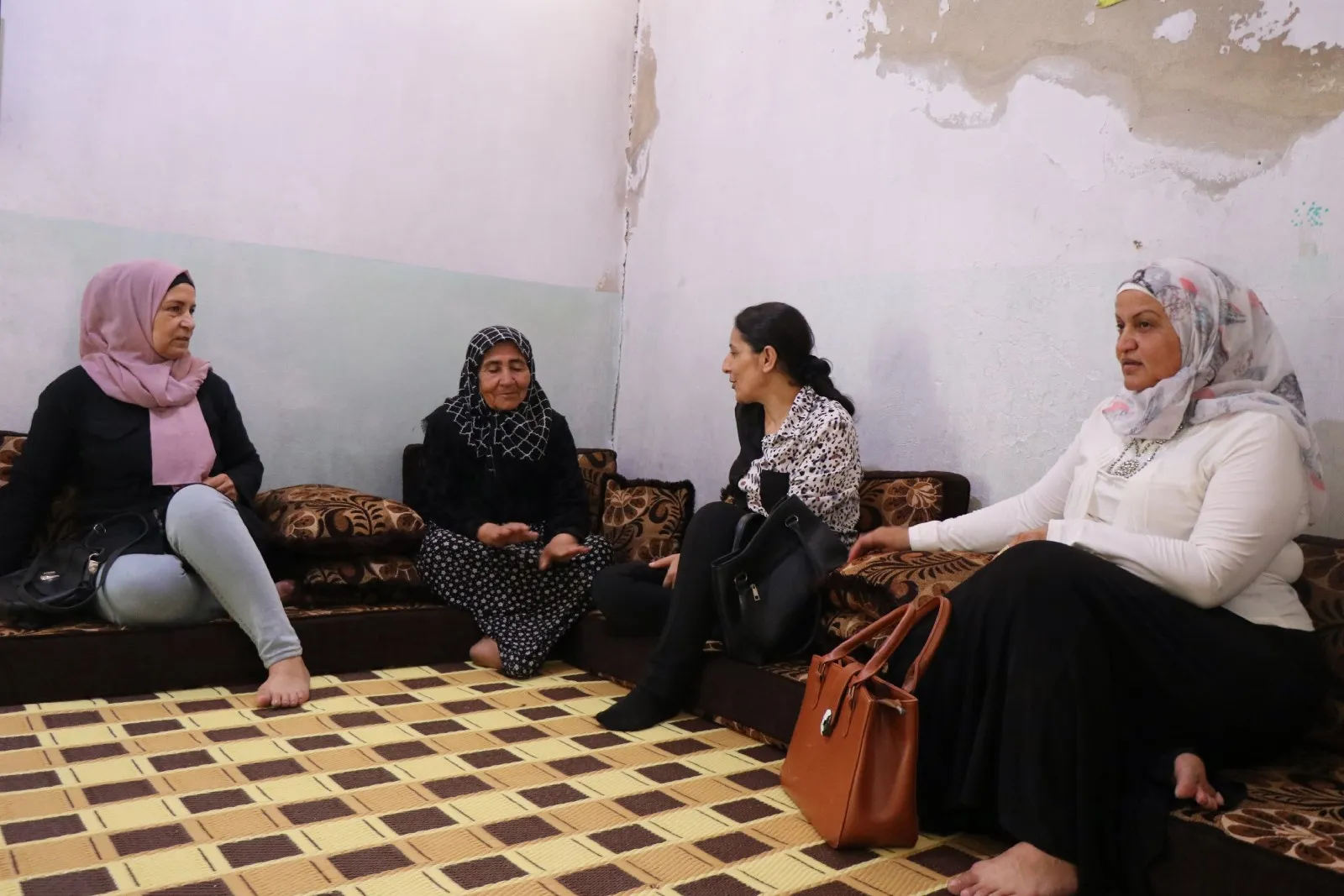 Cejna Qurbanê li malbatên şehîdan pîroz kirin