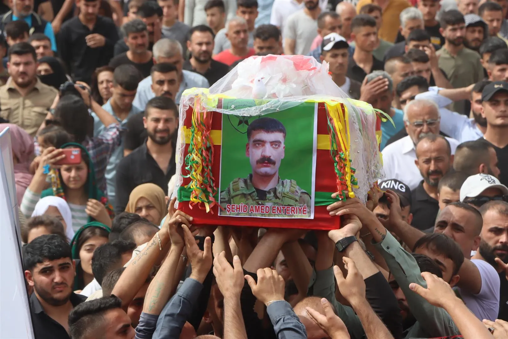 ​​​​​​​Şehîd Amed Enteriyê hat oxirkirin