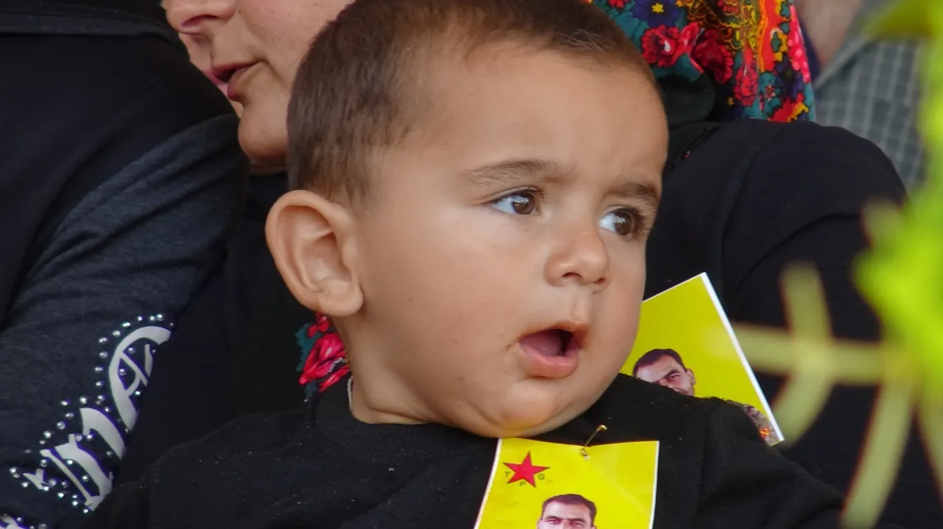 Li Ehdasê merasîma sersaxiyê ya 3 şehîdan