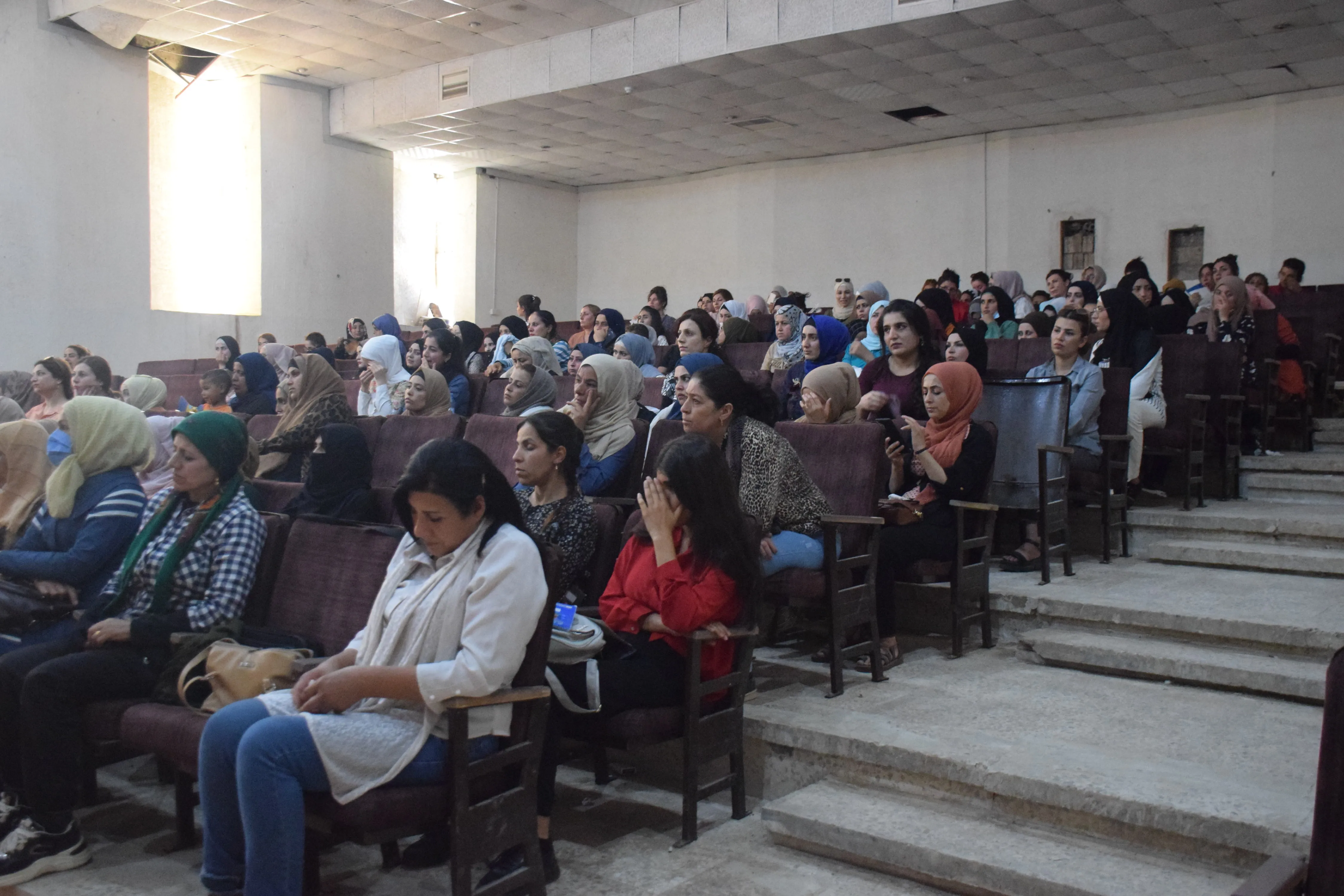 ​​​​​​​Rewşa jinan di şerên heyî de bû mijara civînekê li Çil Axa