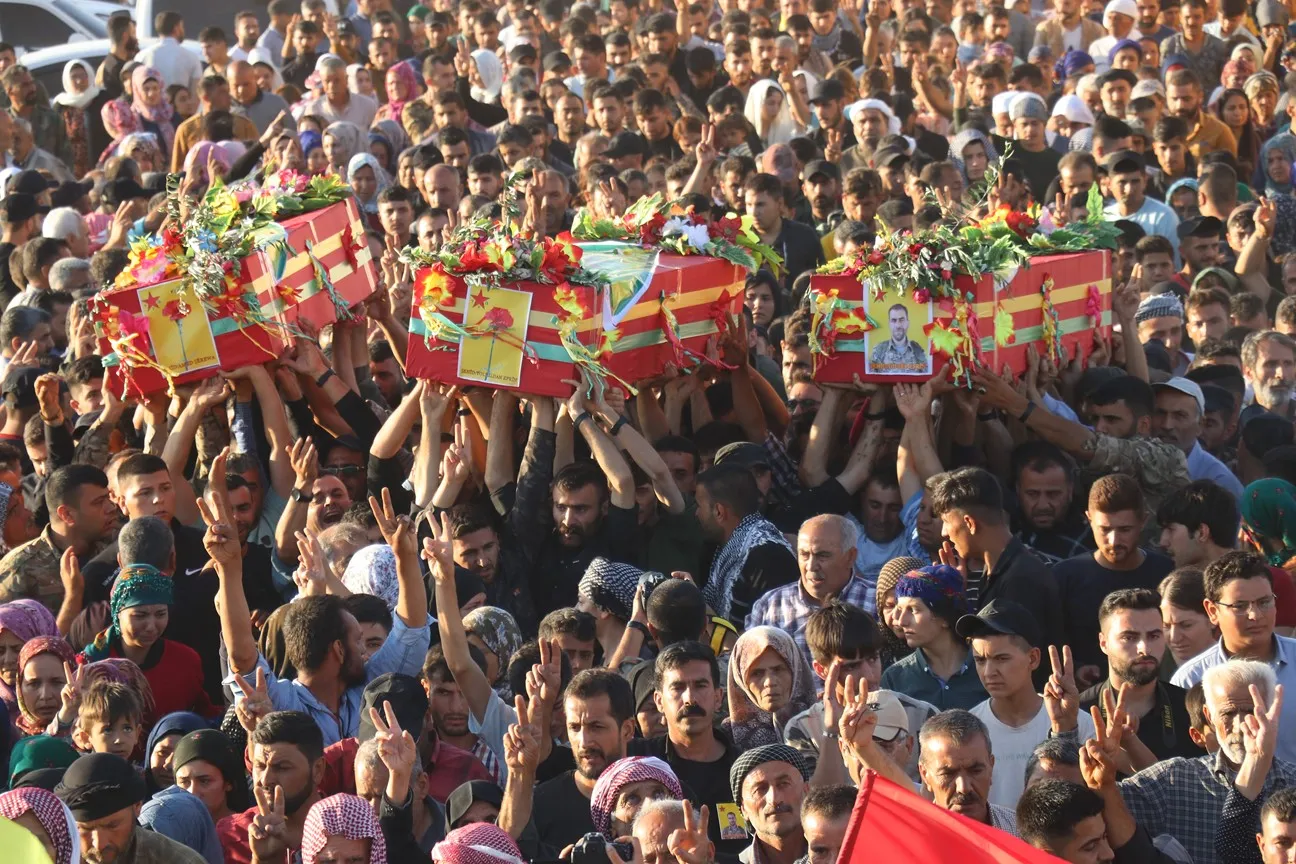 Şêniyên Efrîn û Şehbayê 3 şehîd oxir kirin