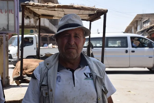 Li Tirbespiyê firoşkarê yekane yê masiyan