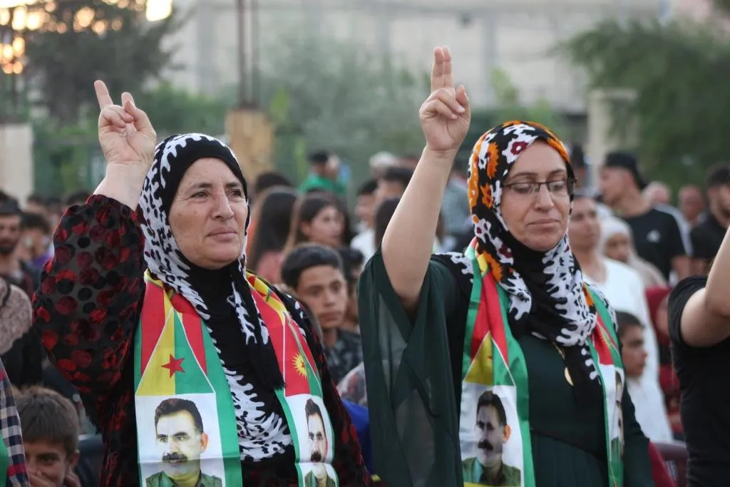 Li Bakur û Rojhilatê Sûriyeyê şahî û pîrozbahiyên salvegera şoreşê