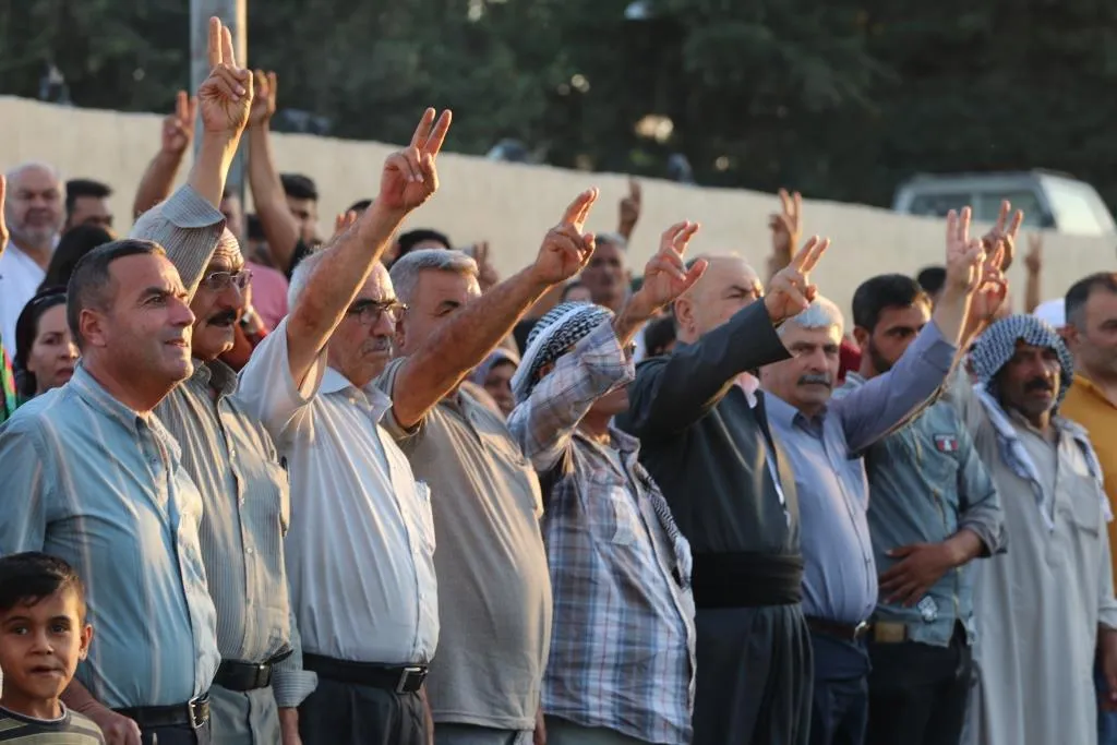 Li Bakur û Rojhilatê Sûriyeyê şahî û pîrozbahiyên salvegera şoreşê