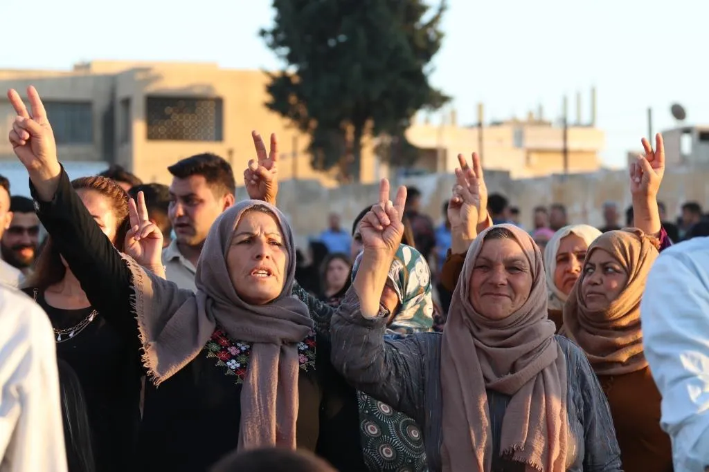 Li Bakur û Rojhilatê Sûriyeyê şahî û pîrozbahiyên salvegera şoreşê