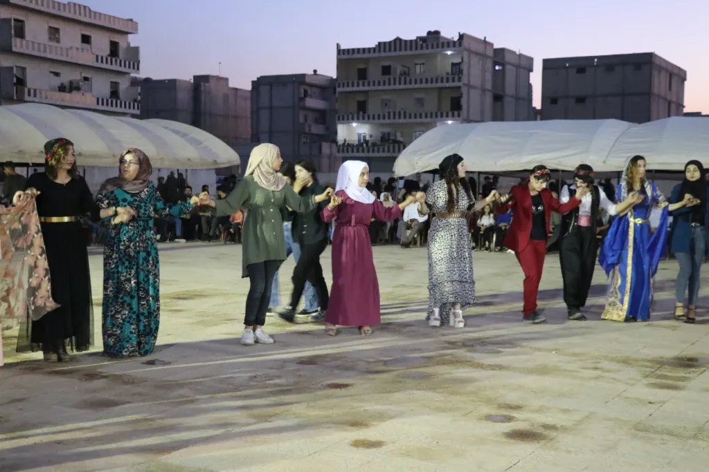 Di salvegera 11′an a şoreşê de li Minbicê şahî