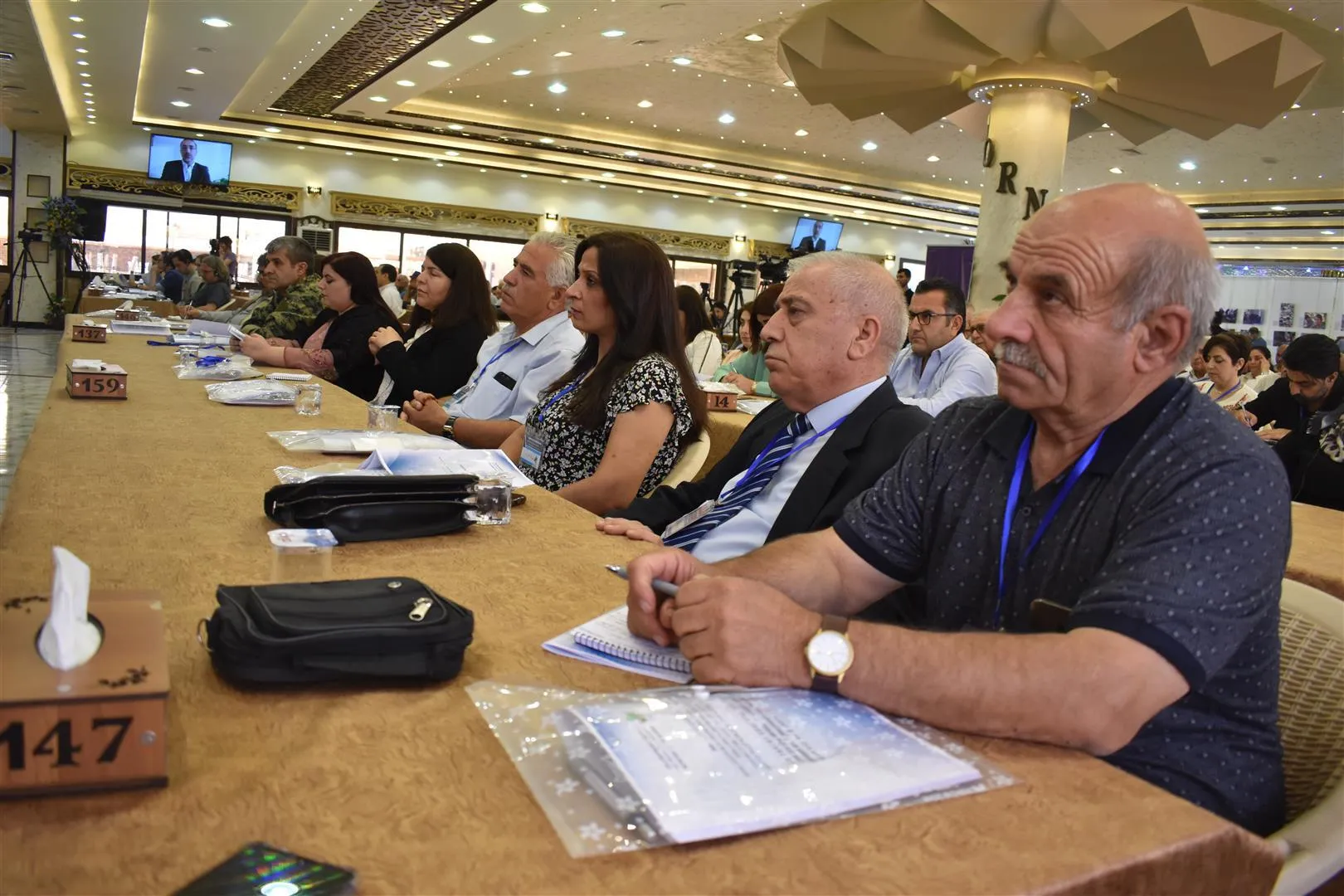 ​​​​​​​Kesayetên beşdarî Komxebata têkildarî Peymana Lozanê bûne