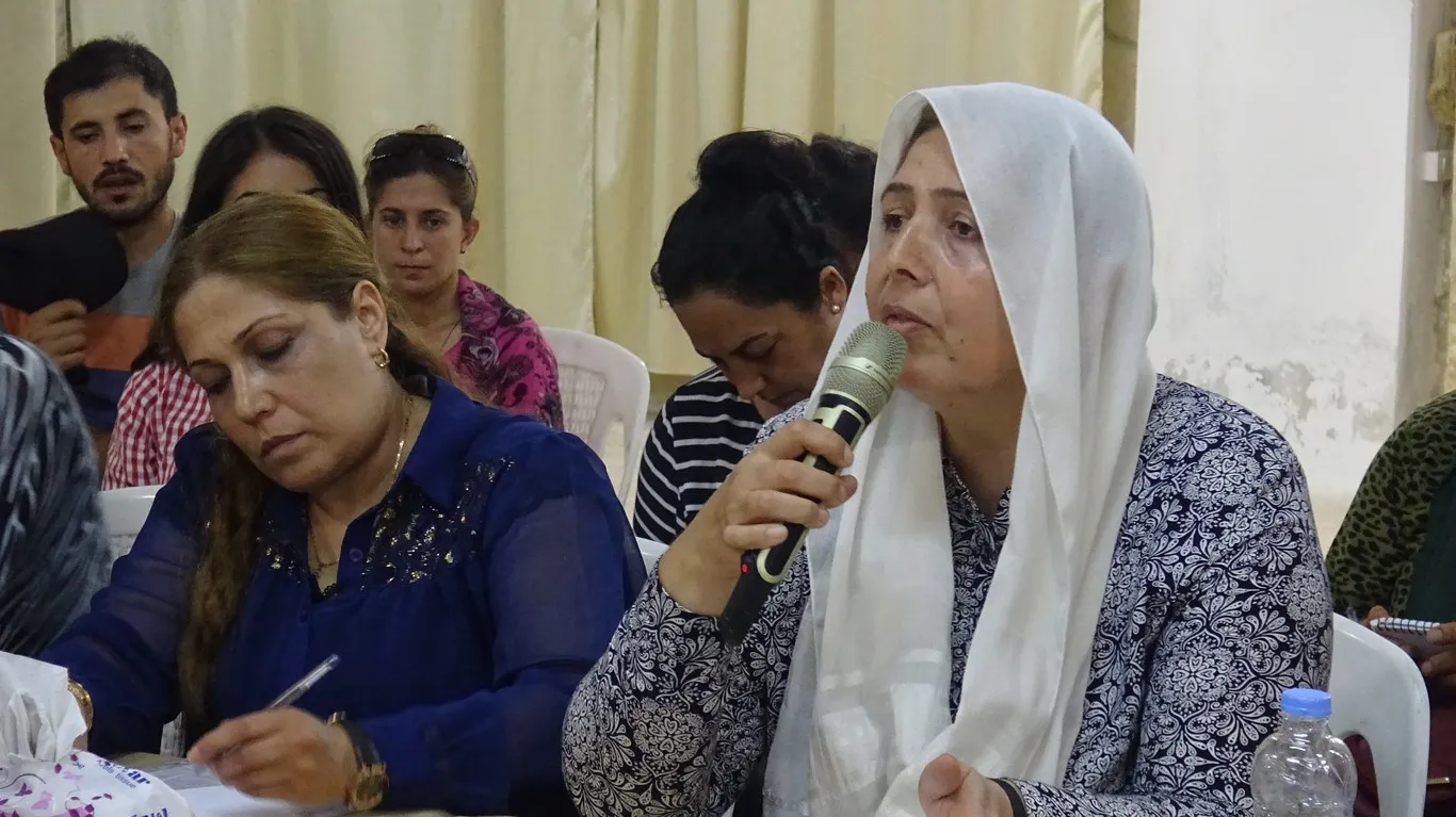 Bi panelekê Şoreşa Rojava û rola jinan hatin nirxandin