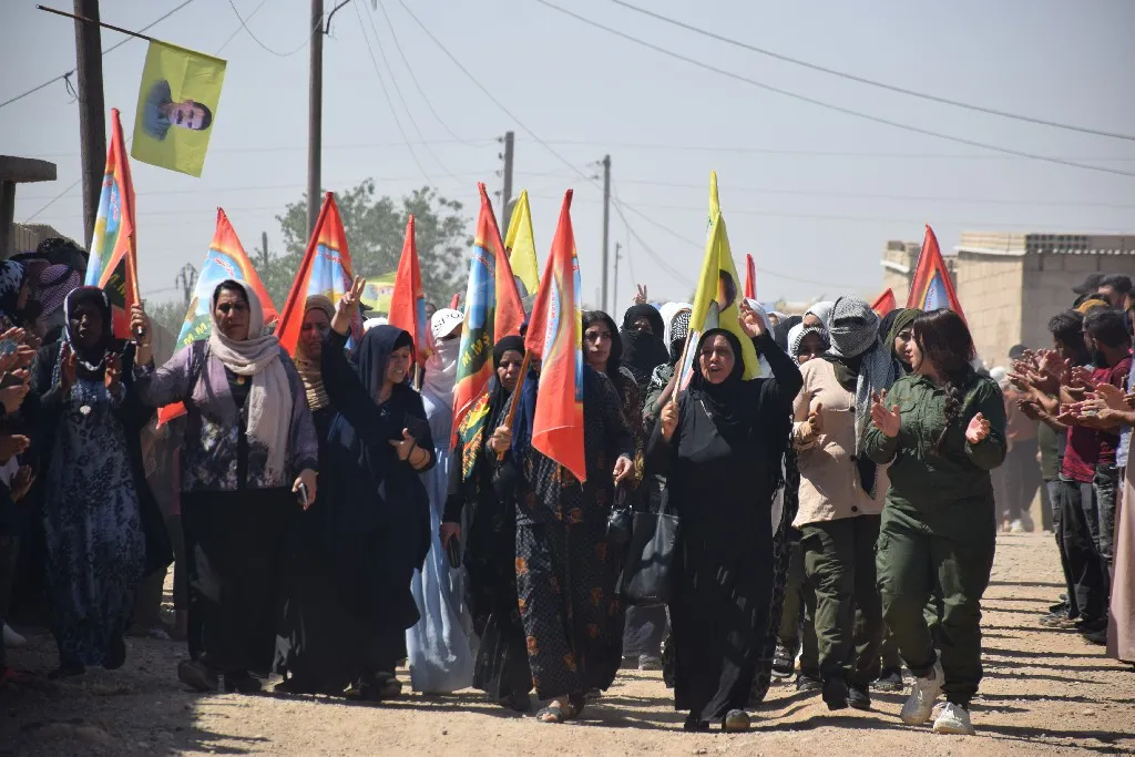 Di merasîma şehîd Zagros de banga yekitiyê