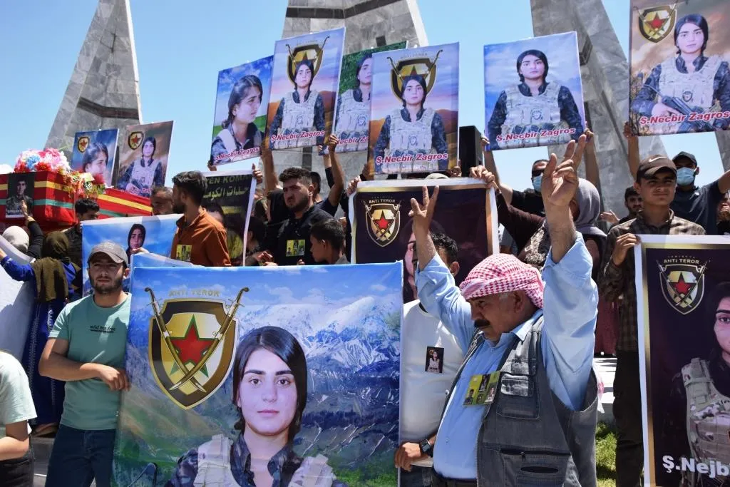 Li Kobanê 3 cangoriyên azadiyê hatin oxirkirin