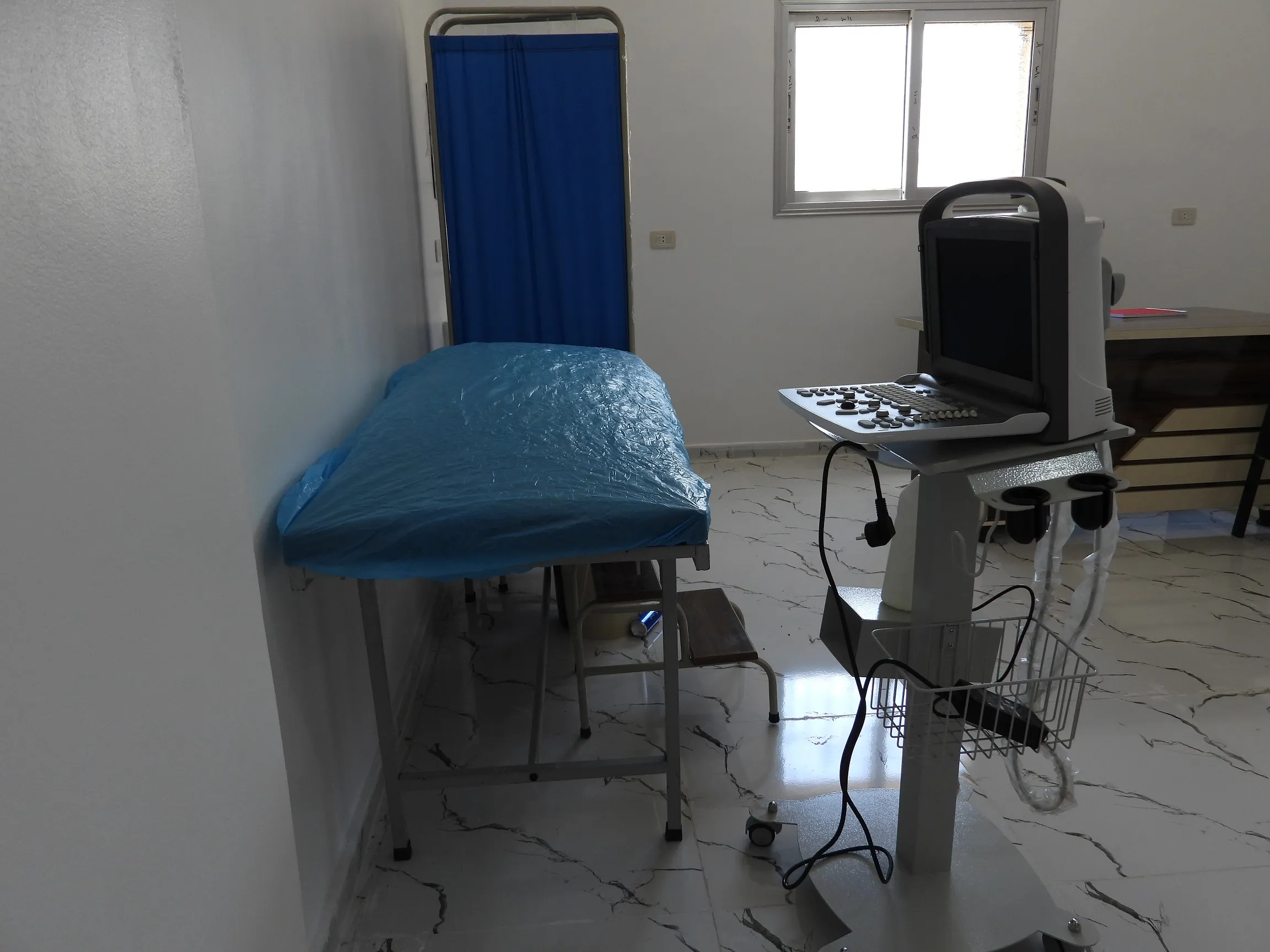 Li Tebqayê navendeke tenduristiyê ya bê pere hate vekirin