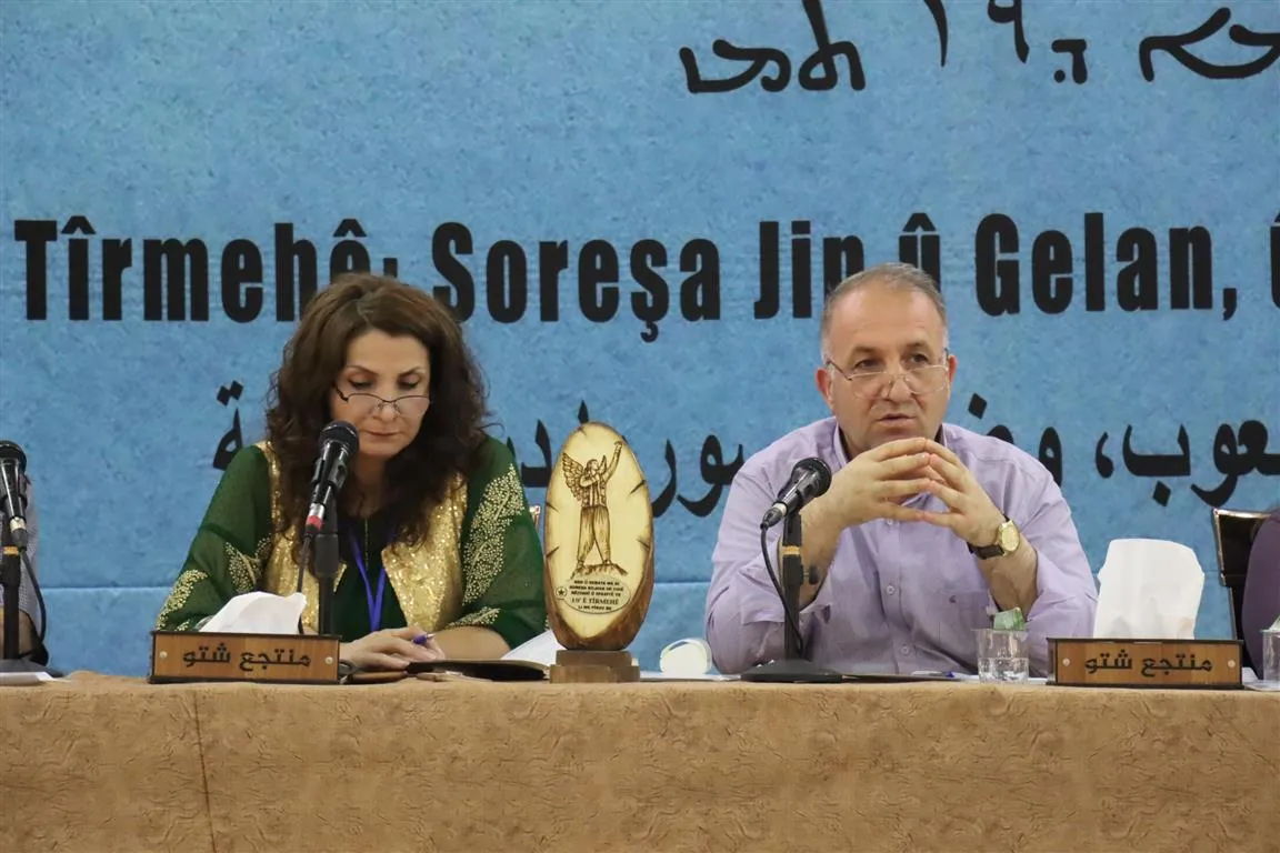 Di Foruma Sûrî de banga yekkirina hewldanan ji bo misogerkirina serkeftina şoreşê