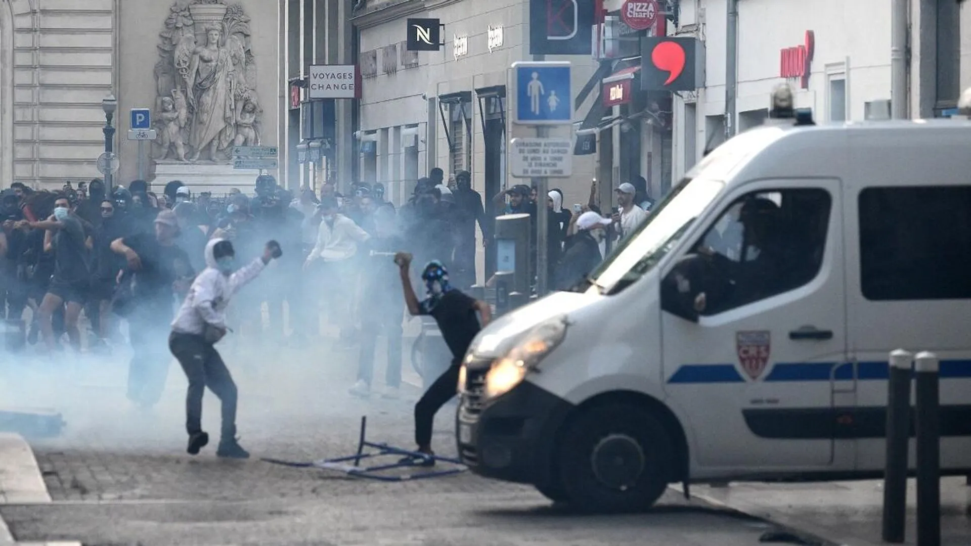 Di encama protestoyên li Fransayê de 55 milyon euro zirar çêbûye