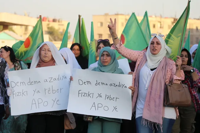 Bi sedan jinan banga azadiya fîzîkî ya Rêber Abdullah Ocalan kir