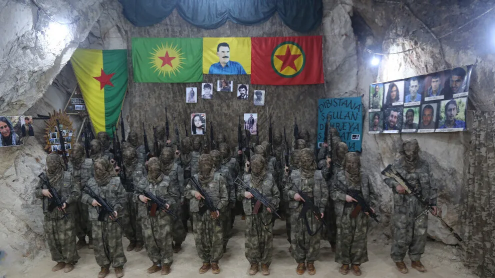 Gerîlayên azadiyê 15'ê Tebaxê pîroz kir