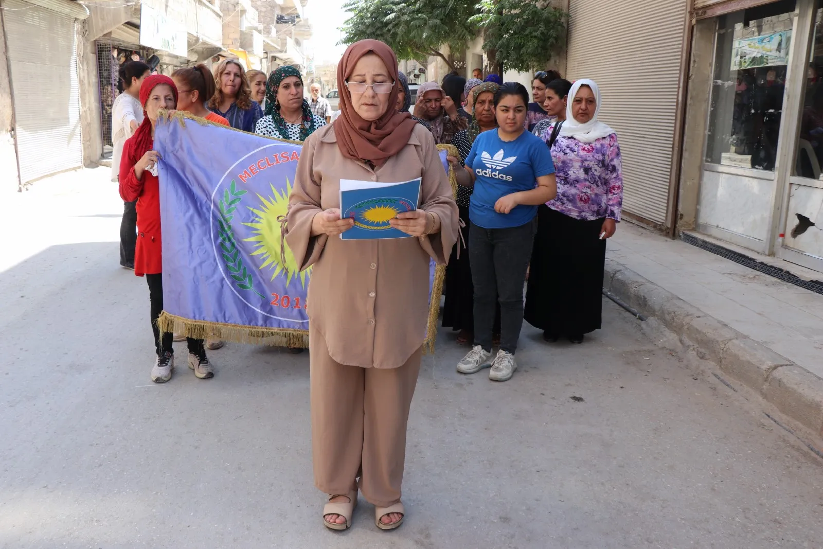 Meclisa Jinan a PYD′ê sûcên li Efrînê şermezar kirin