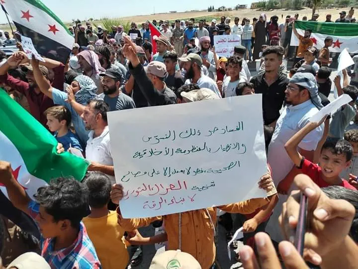 Li Girê Spî xwepêşandana li dijî dagirkeriyê