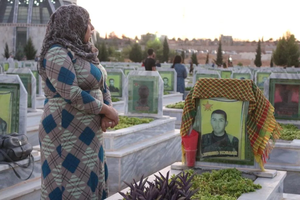 Şêniyên herêma Firatê şehîdên meha Tebax  û Tîrmehê bi bîr anîn