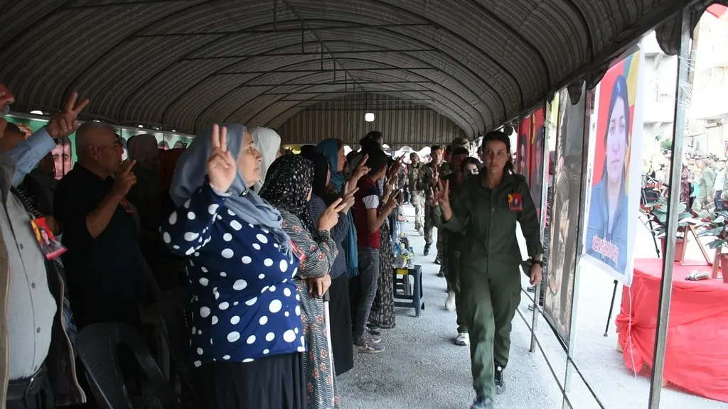 Merasîma şehîd Norşîn Serhad li Helebê li dar ket