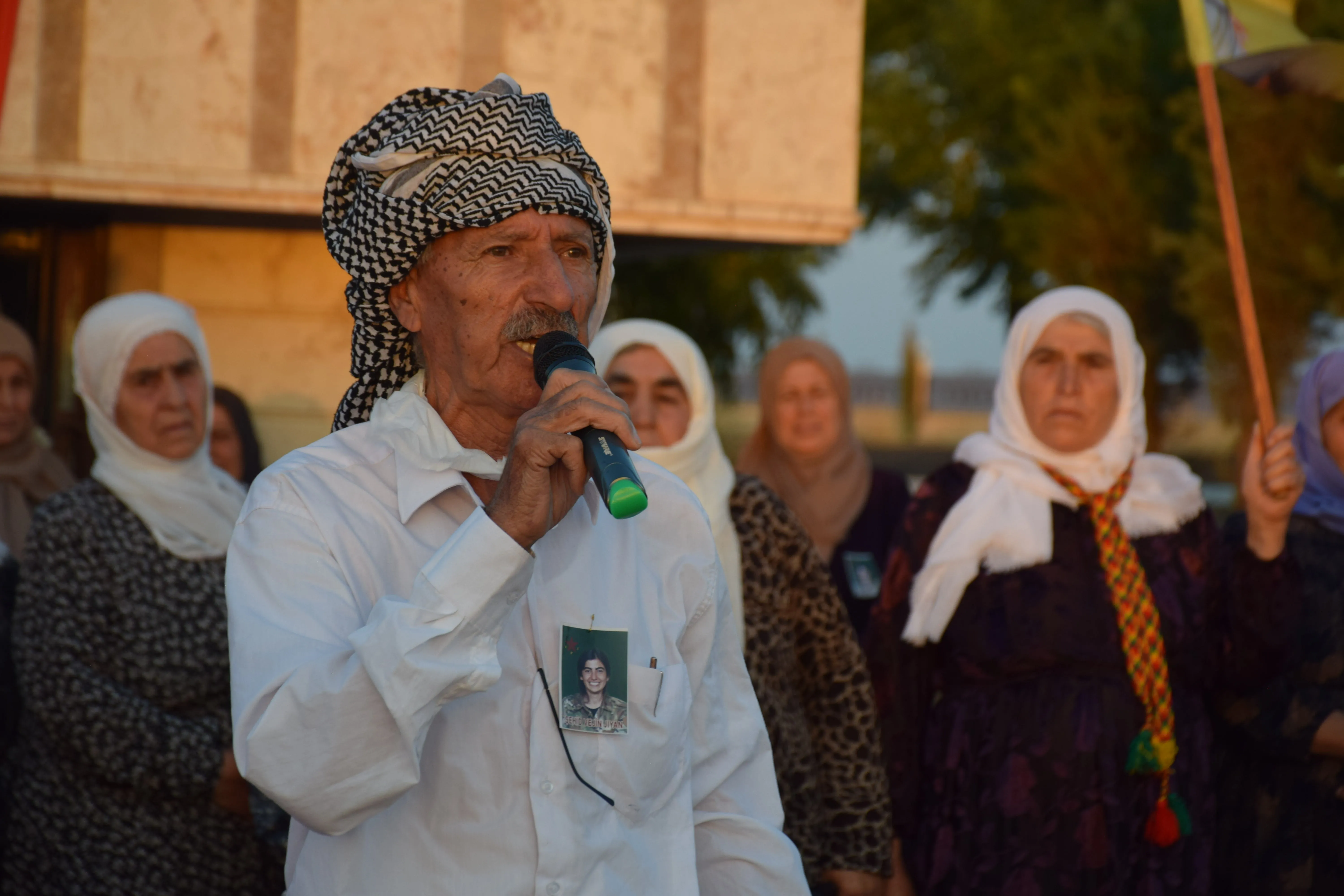 Bi merasîmeke bi haybet cenazeyê şehîd Vejîn Jiyan hat veşartin