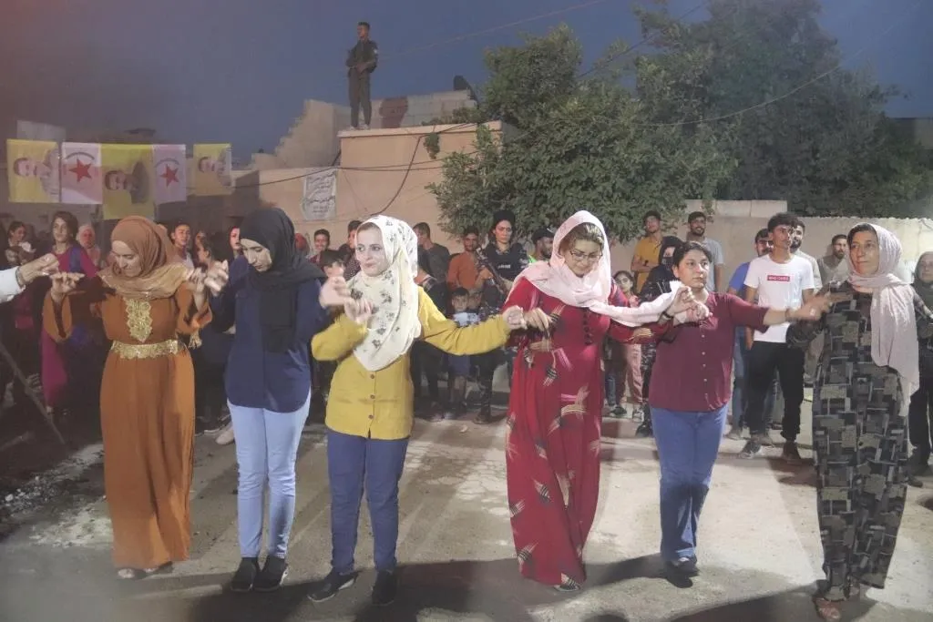 `Teqandina guleya yekemîn bi destê şehîd Egîd gelê herêmê vejand`