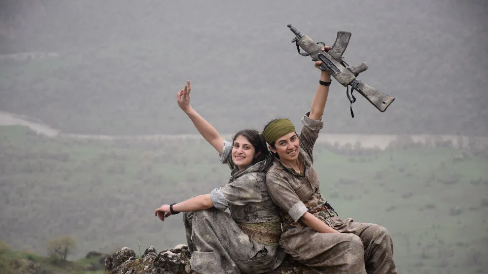 Gerîlayan di Tebaxê de 323 çalakî kirin, 134 dagirker ceza kirin
