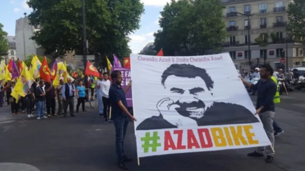 Parêzeran ji bo hevdîtina Rêber Ocalan serlêdan kir