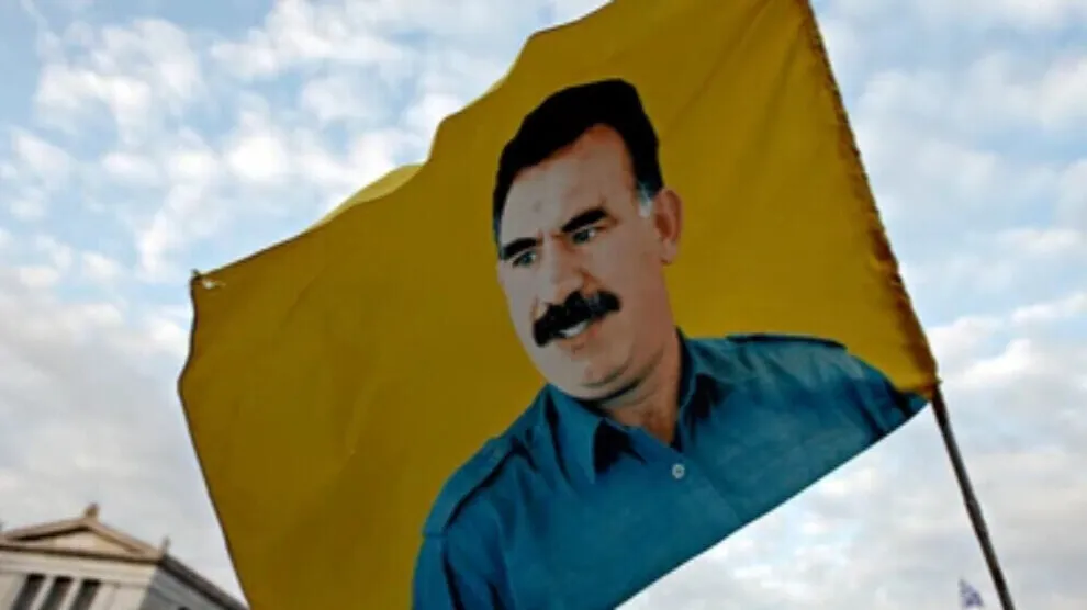 Parêzerên Rêber Ocalan ji bo hevdîtinê serlêdan kir