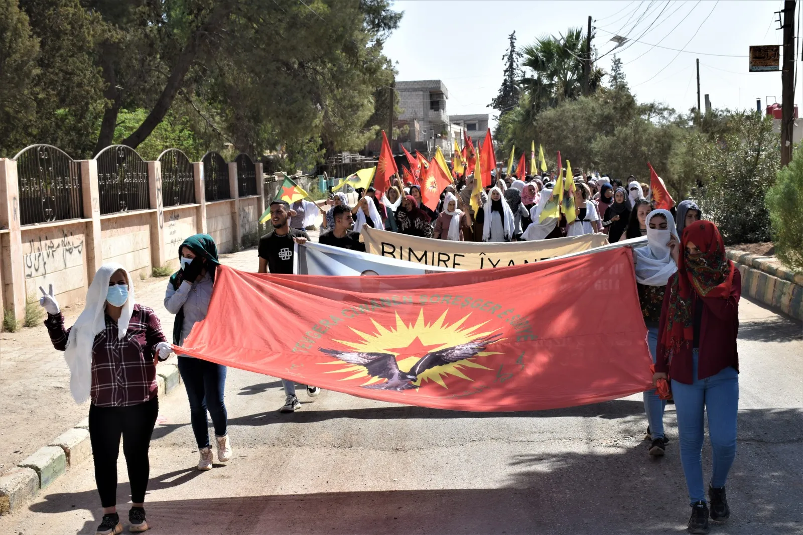 Ciwanan li dijî tevkariya PDK′ê ya bi dewleta Tirk a dagirker re meşiya