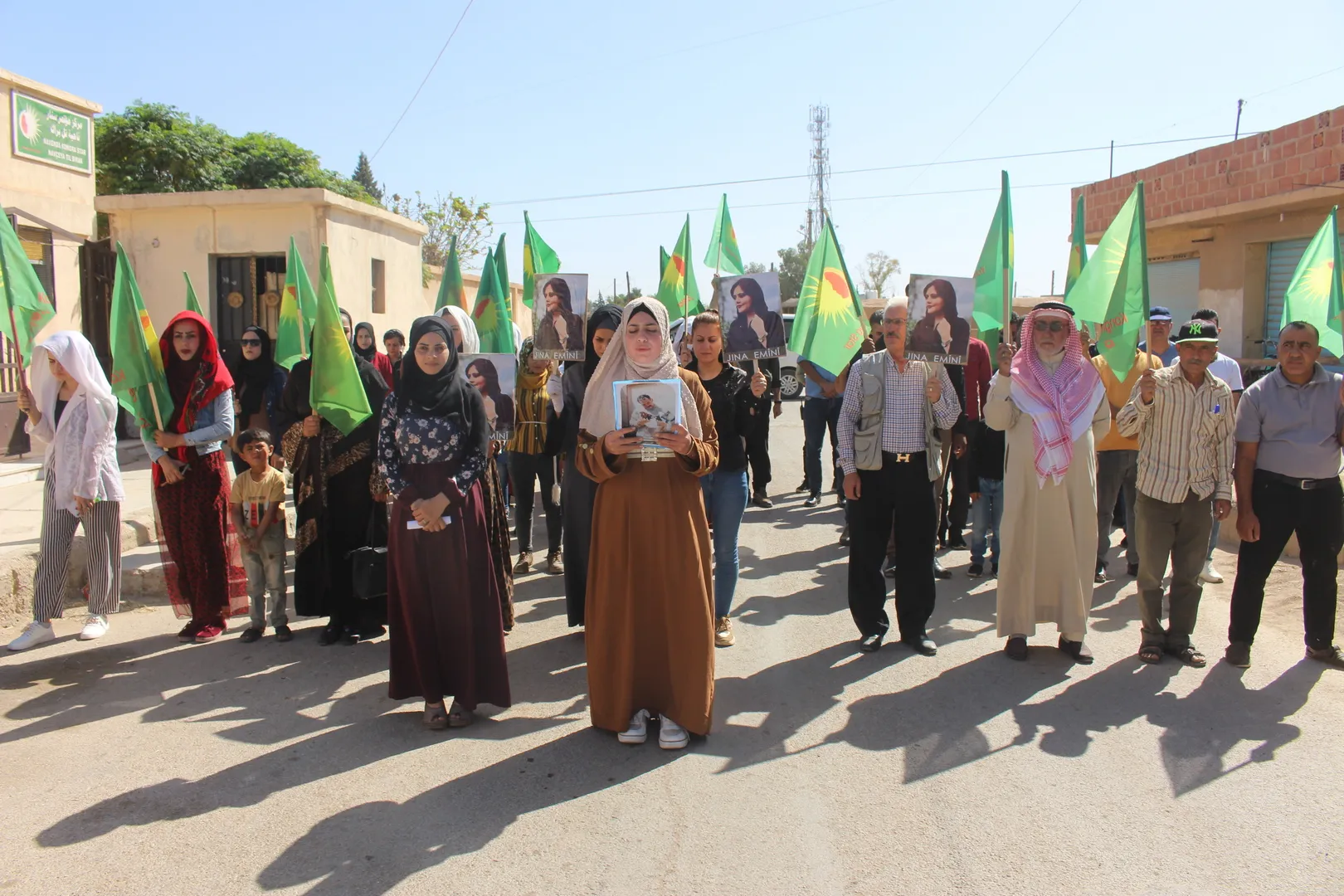 ​​​​​​​Jina Emînî hate bibîranîn