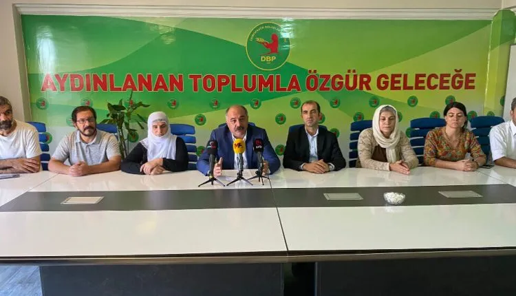 Partî û rêxistinên Kurd: Divê PDK′ê dev ji tevkariya bi AKP′ê re berde
