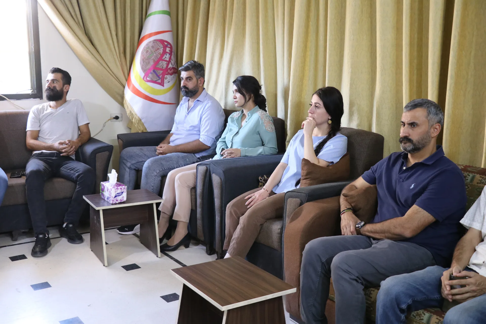 Rojnamevanan rewşa xwe di nava pêvajoya heyî de nîqaş kirin