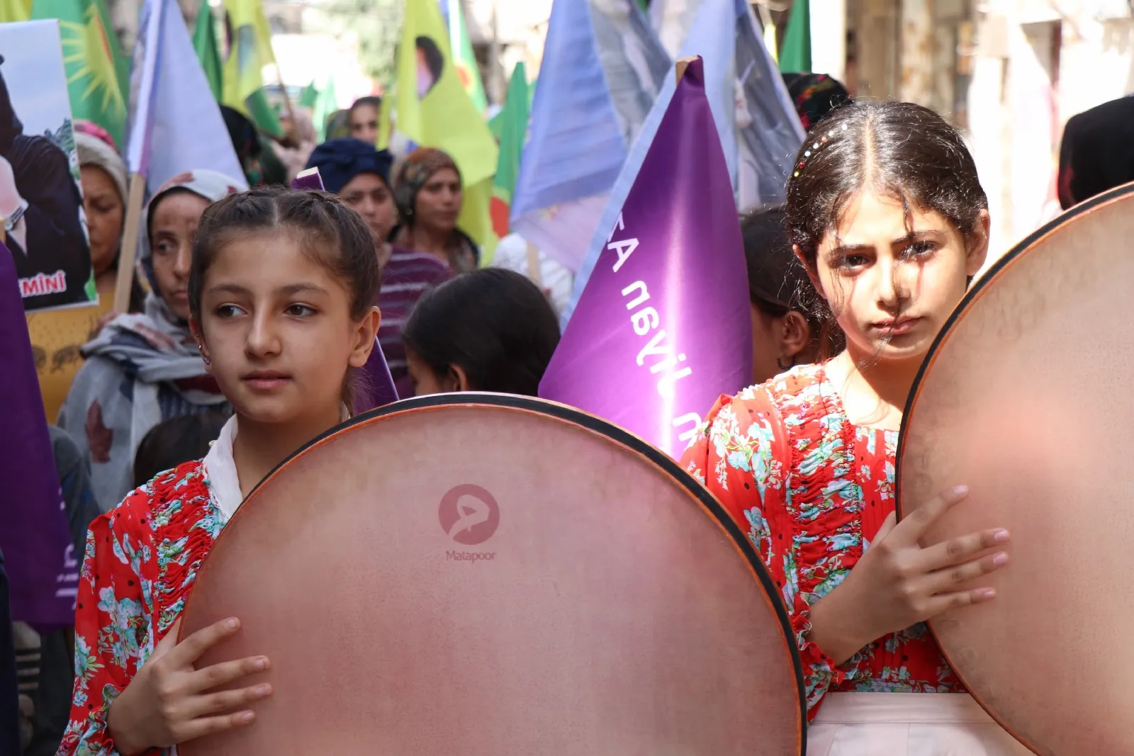 ​​​​​​​Bi hezaran jinan Jîna Emînî bi bîr anî