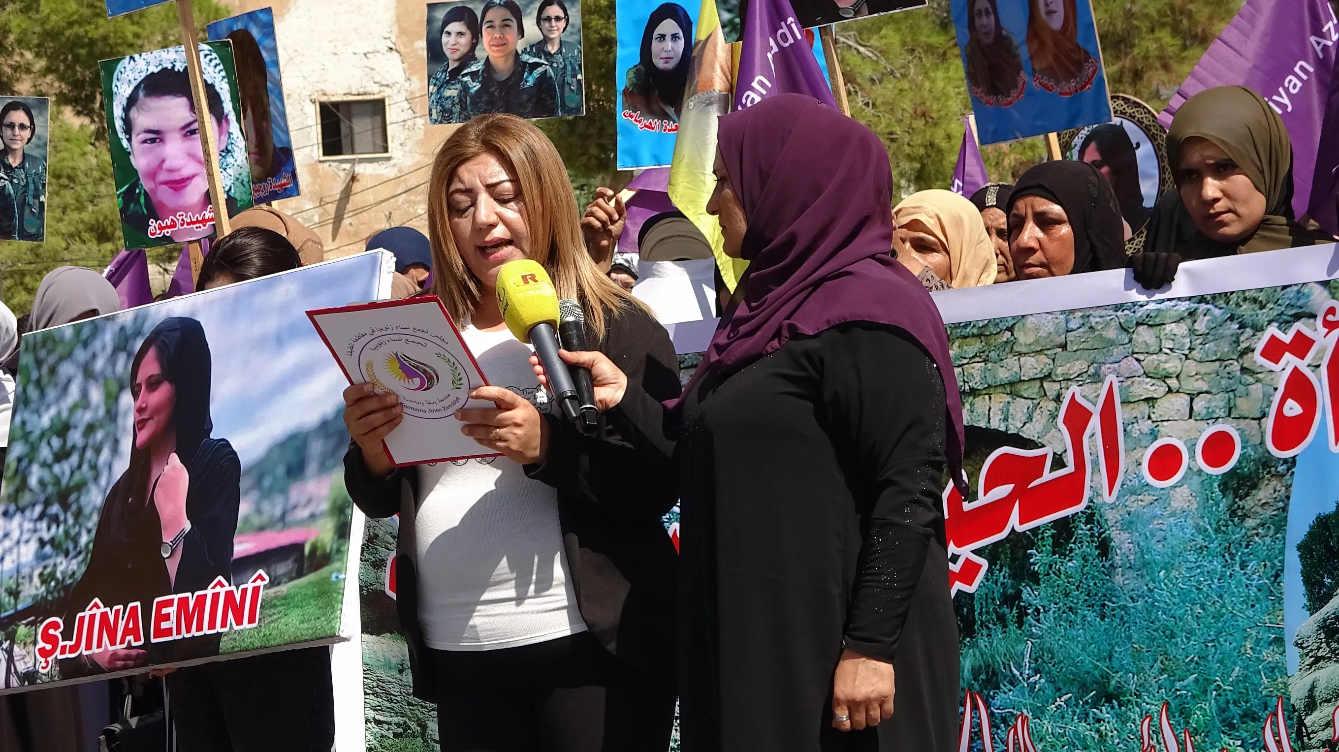 ​​​​​​​Bi hezaran jinan Jîna Emînî bi bîr anî