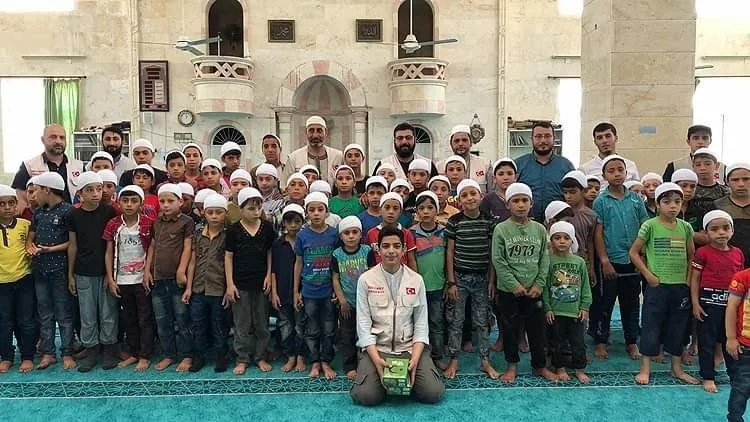 Li dijî şêniyên li Efrînê mane koçberiya di bin gefa çek de