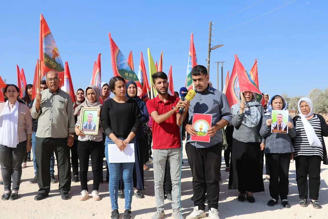 ​​​​​​​Malbatên şehîdan nerazîbûn nîşanî êrişên li ser Şengal û navenda KNK′ê dan
