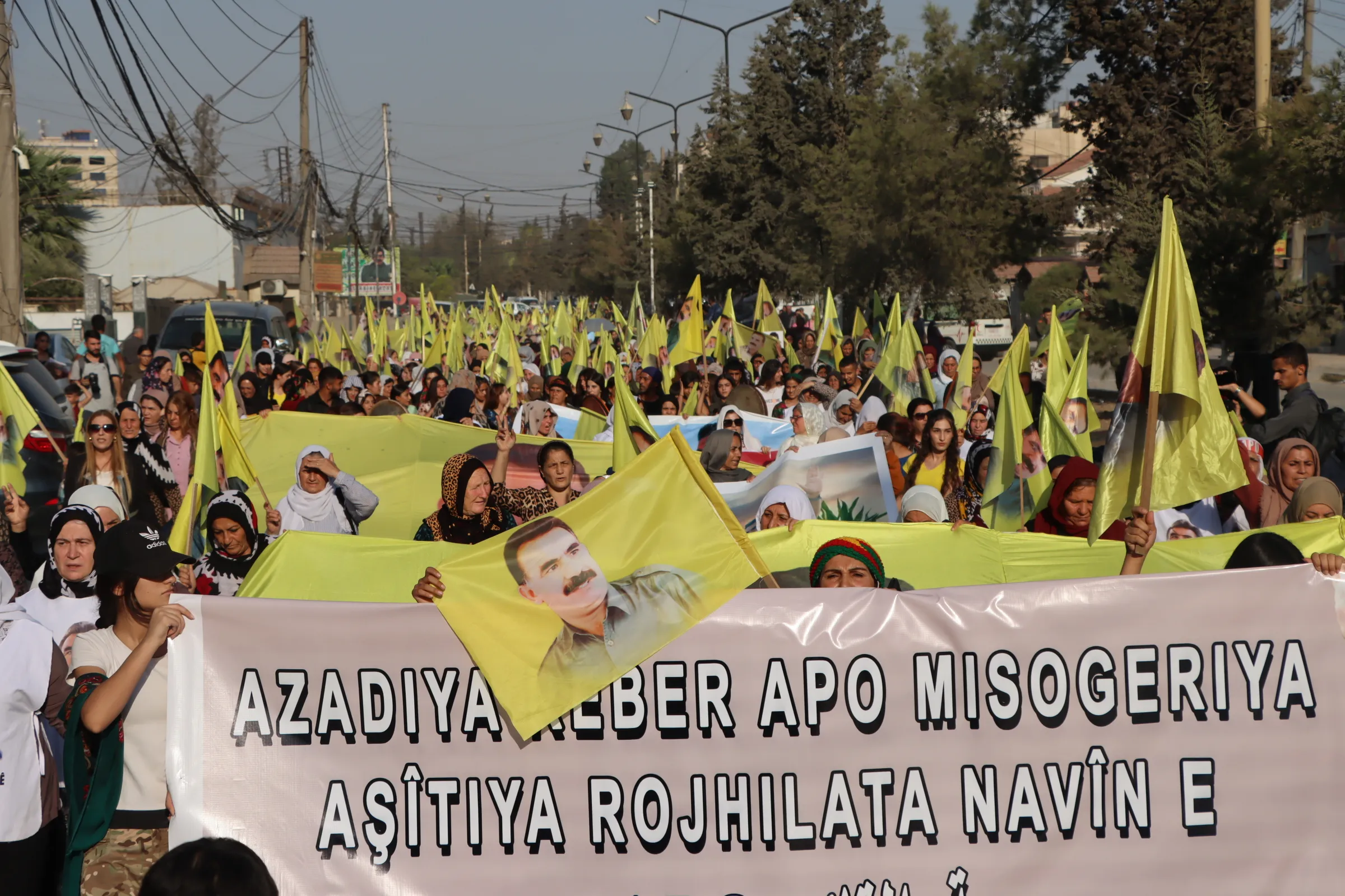  Peyama meşa li Qamişlo: Bê Serok jiyan nabe