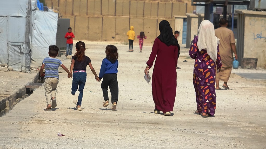 Hêrsa koçberekî ji Girê Spî: Li mala min bi cih bûne, lê ez di konekî de me!