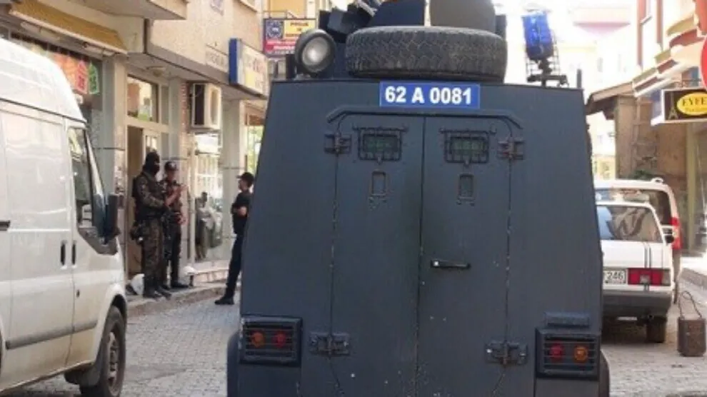 Polîsan 6 kes li Dêrsimê binçav kirin