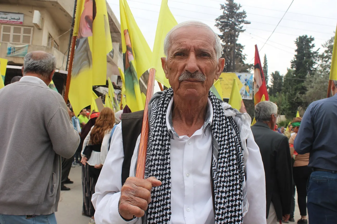 ​​​​​​​‘Em teslîm nabin, em li ser fikra Rêbertî mezin bûne′