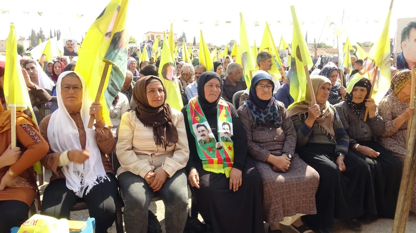 Çalakiya konvedanê li Şehbayê bi girseyî didome